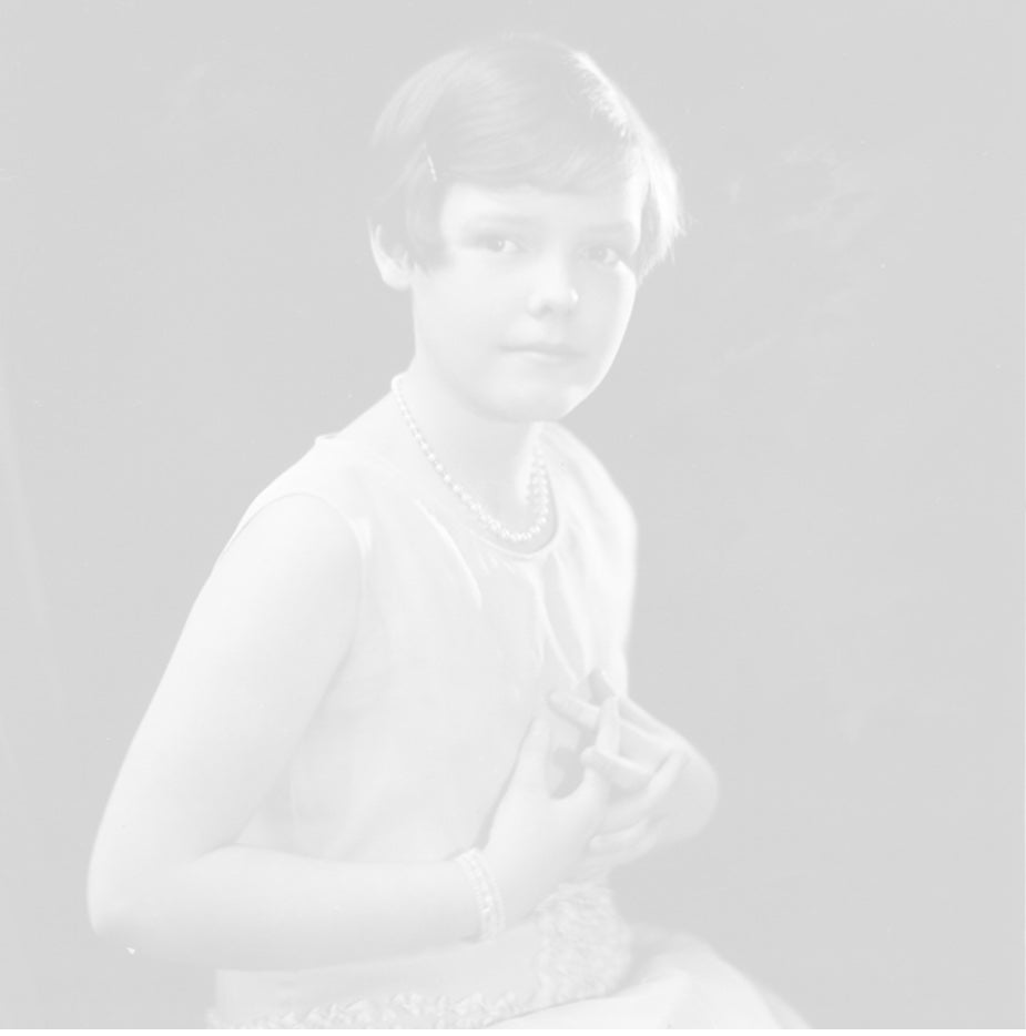 MaMère (vintage religious)